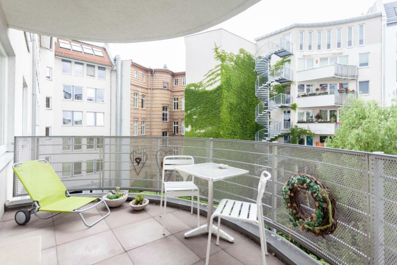 Central Hackescher Markt Apartamento Berlim Exterior foto